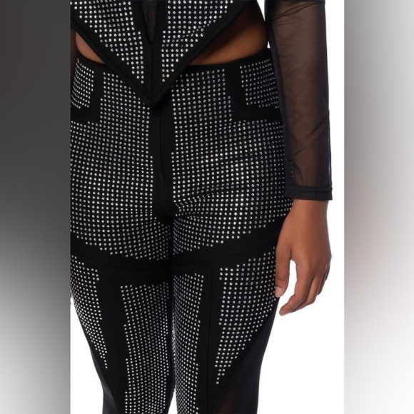 Galactic World Embellished Mesh Top & Panel Legging - Picture 7 of 13